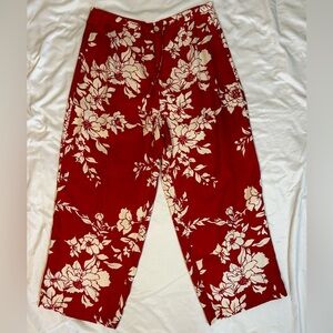 100% Silk Kahala Hawaiian Red Floral Cropped Pants Size 6
